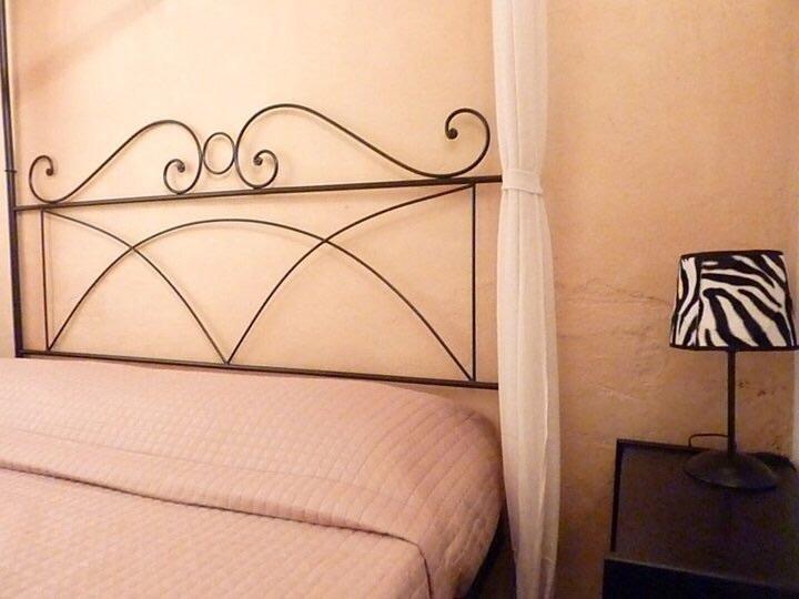 Le Stanze Di Zelinda Villa Suvereto Bilik gambar